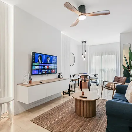 아파트 Skyline Beachfront Retreat *
