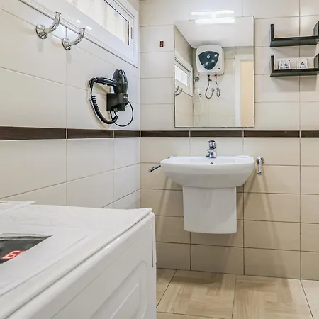 Апартаменты Skyline Beachfront Retreat *