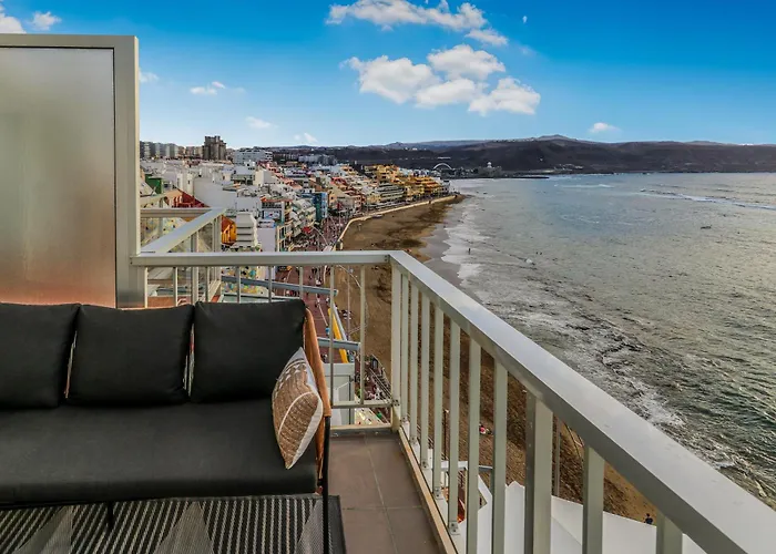 Skyline Beachfront Retreat Las Palmas